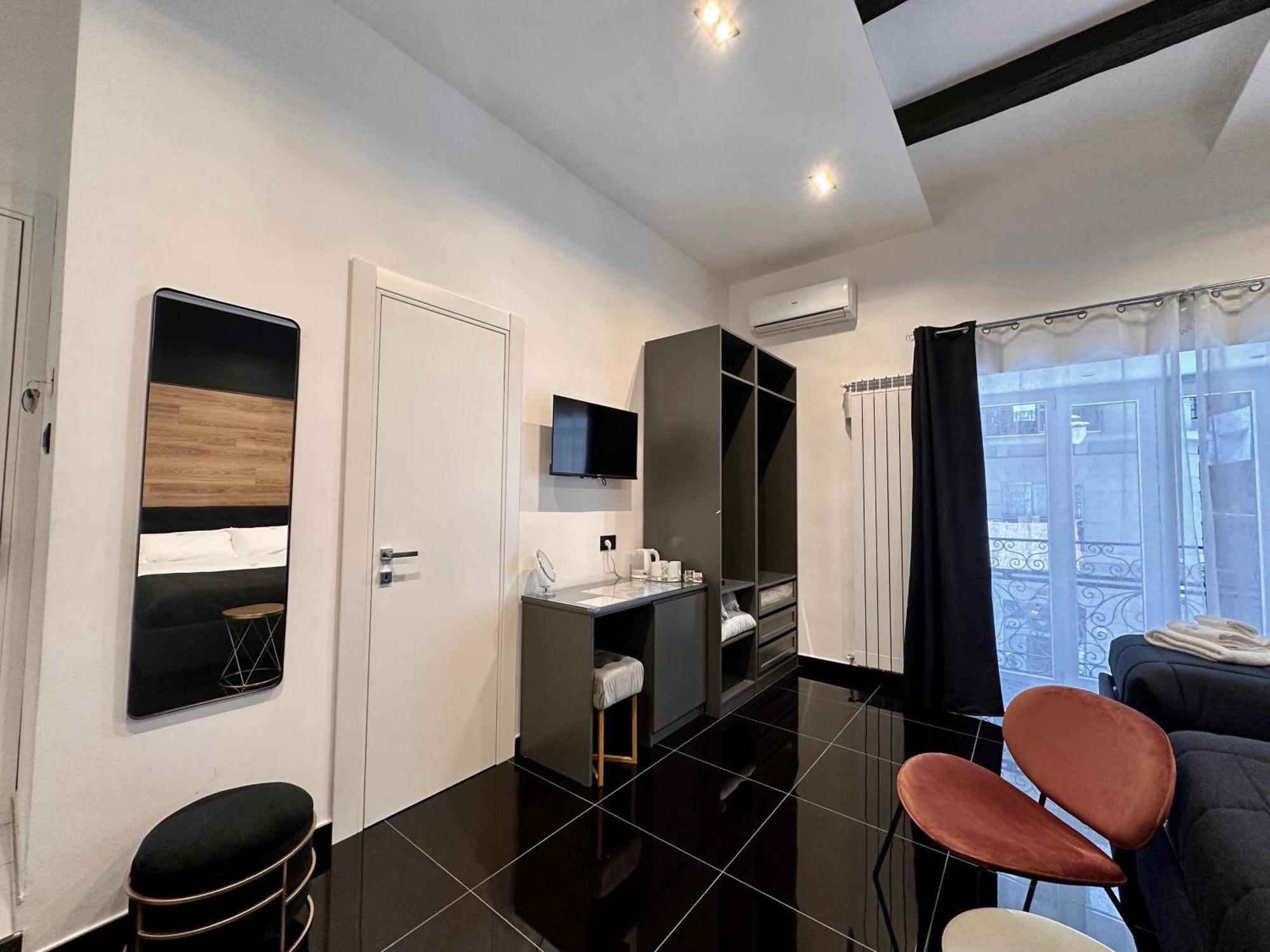 Elegance Rooms Spaccanapoli Exterior photo