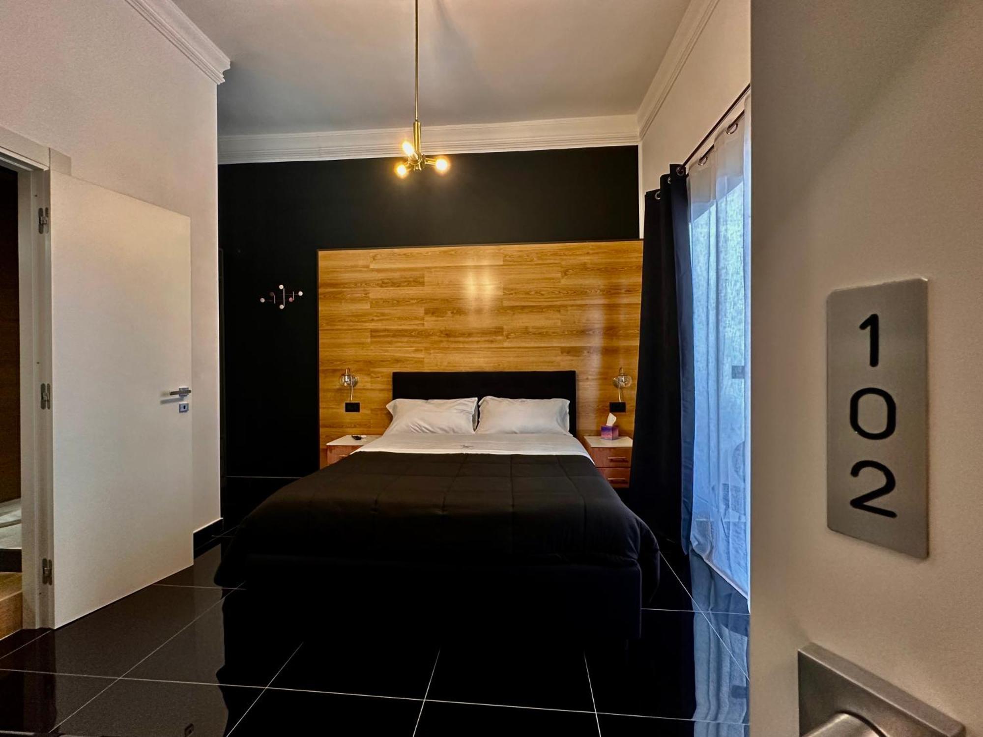 Elegance Rooms Spaccanapoli Exterior photo