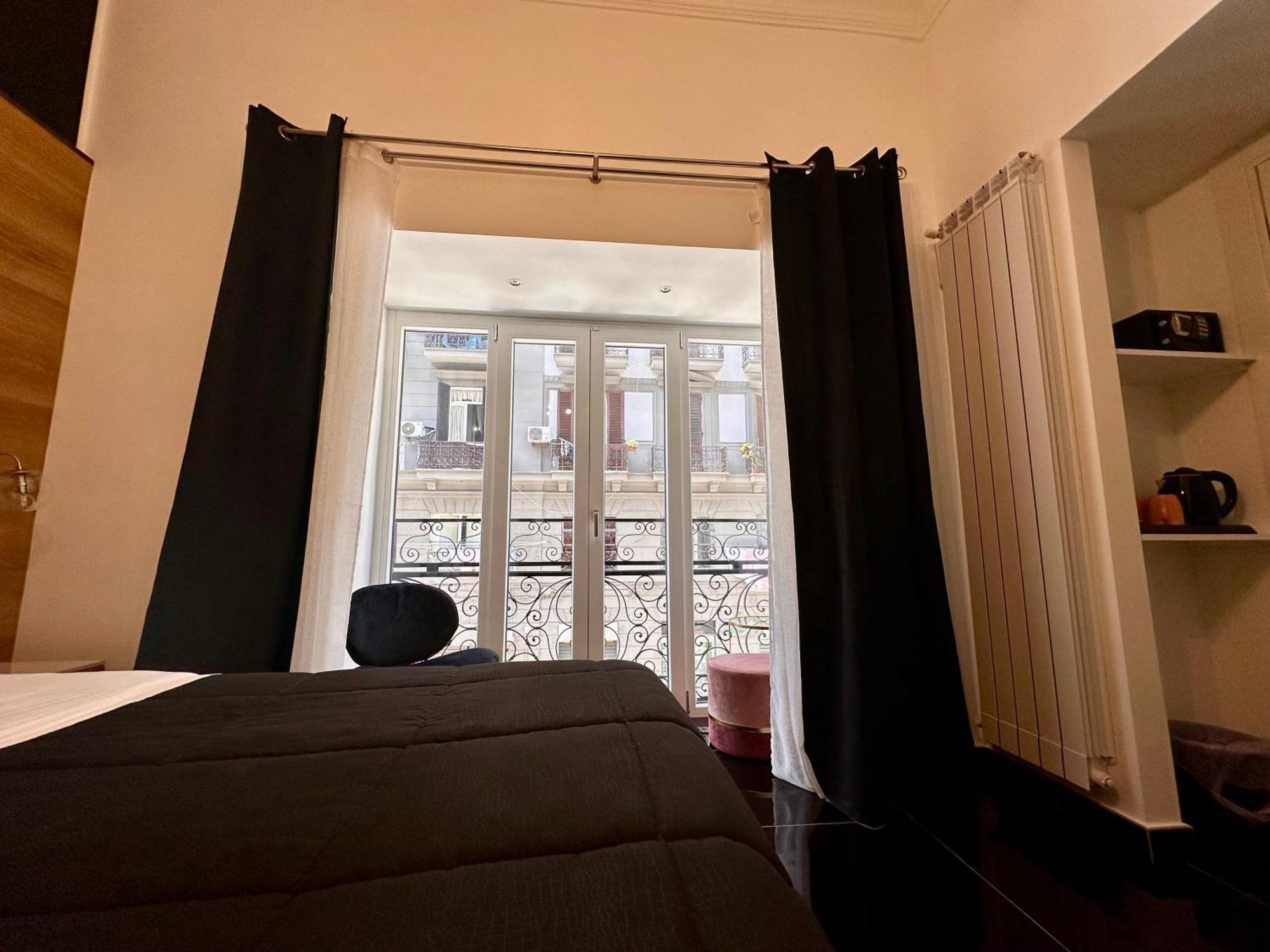 Elegance Rooms Spaccanapoli Exterior photo
