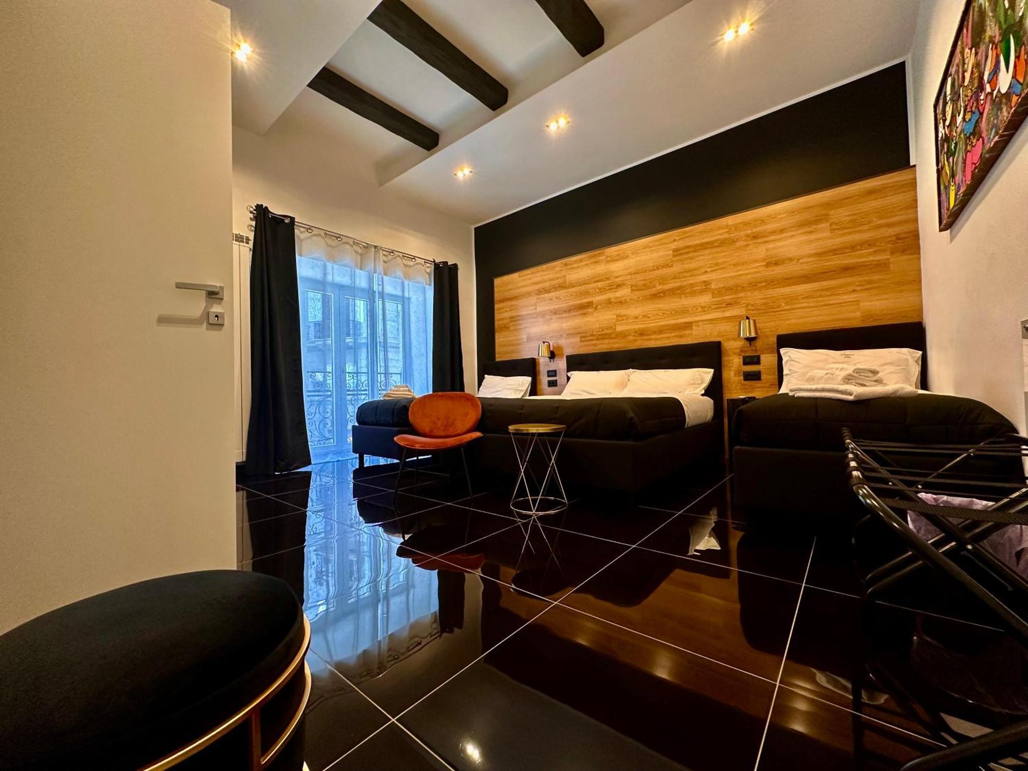 Elegance Rooms Spaccanapoli Exterior photo