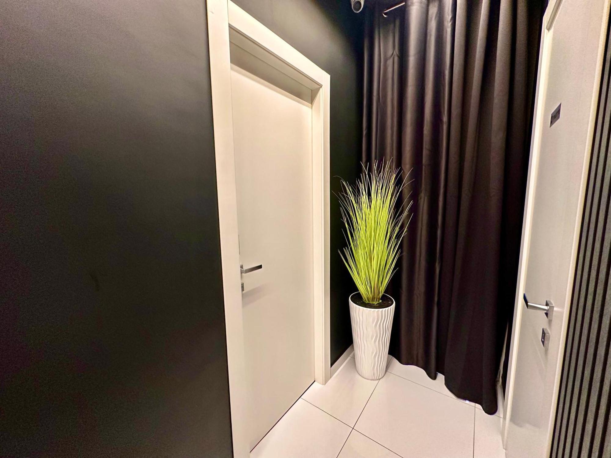 Elegance Rooms Spaccanapoli Exterior photo
